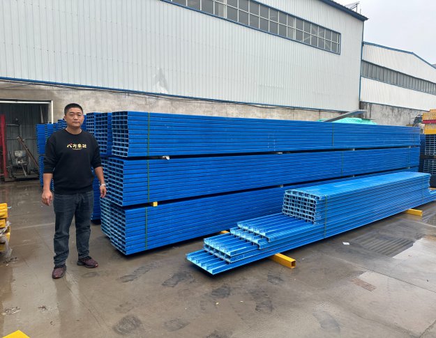 興寧玻璃鋼蓋板